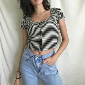 Stripped Crop Top